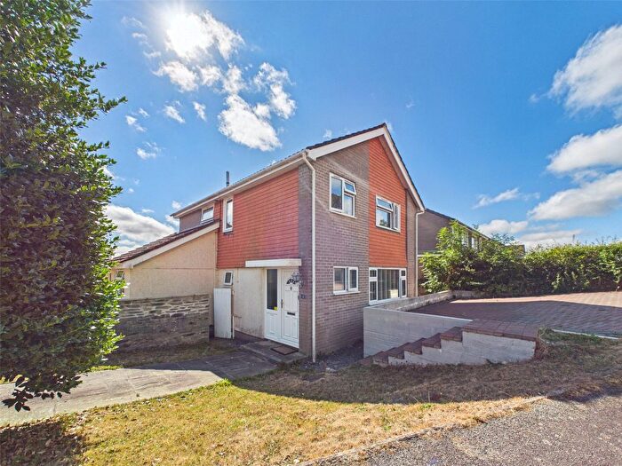 4 Bedroom Detached House For Sale In Maple Close, Tavistock, Devon, PL19