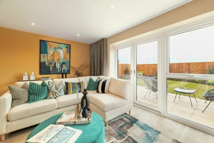 3 Bedroom End Of Terrace House For Sale In Norwich Road Attleborough, NR17