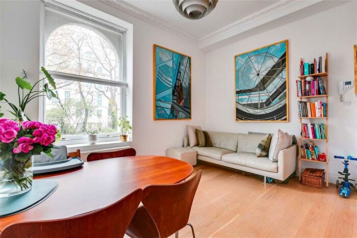 2 Bedroom Maisonette To Rent In Rutland Gate, London, SW7