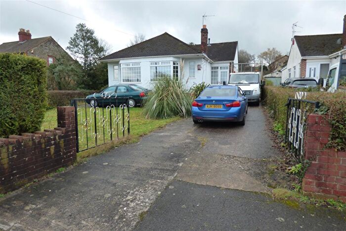 2 Bedroom Detached Bungalow To Rent In Badminton Road, Coalpit Heath, BS36
