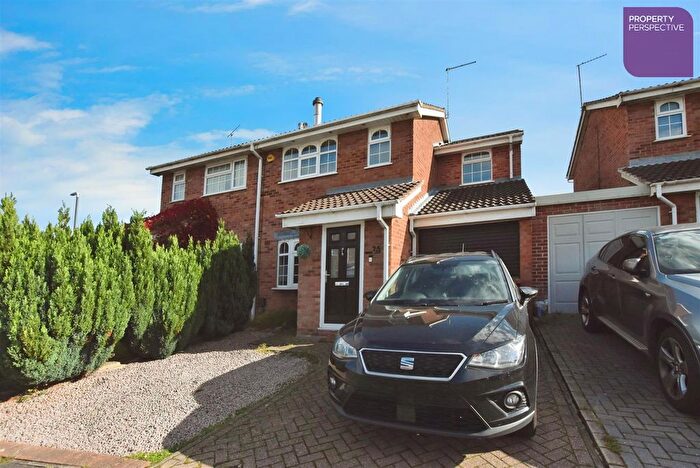 3 Bedroom Semi Detached House For Sale In Falcon Way, Woodville, Swadlincote, DE11