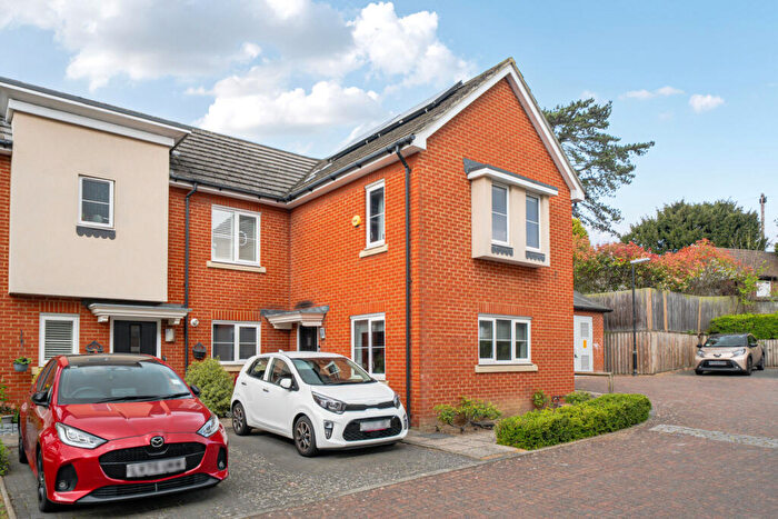 4 Bedroom Semi Detached House For Sale In Blossom Drive, Orpington, BR6