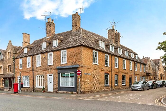 1 Bedroom Flat For Sale In Church Street, Thorney, Peterborough, PE6