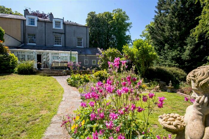 4 Bedroom Semi-Detached House For Sale In Church Hill, Winston, Darlington, DL2