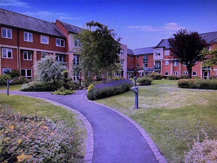 1 Bedroom Flat For Sale In North Road, Ponteland, Newcastle Upon Tyne, Northumberland, NE20