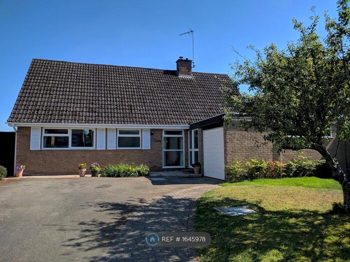 3 Bedroom Detached House To Rent In Broadlands, Northampton, NN6