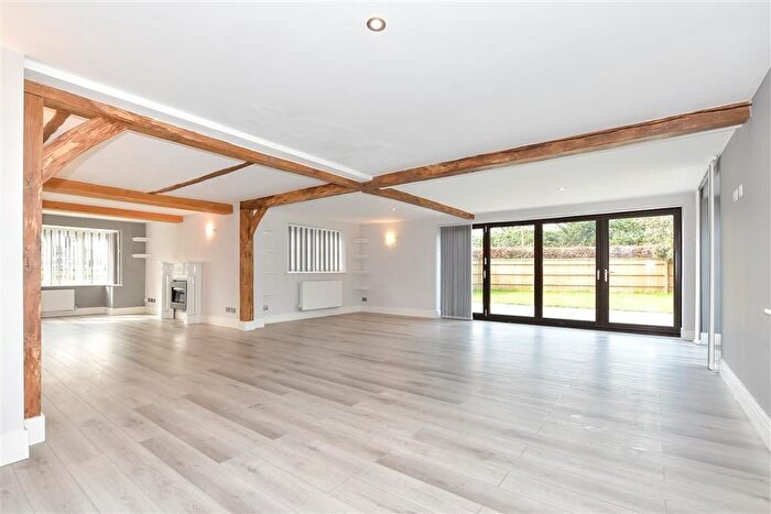 5 Bedroom Detached House For Sale In Kings Road, Headcorn, Ashford, Kent, TN27