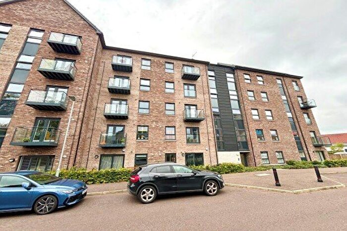 2 Bedroom Property To Rent In Riverford Gardens, Glasgow, G43