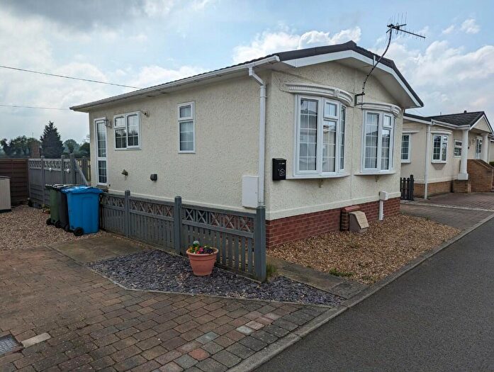 2 Bedroom Park Home For Sale In Riverdale Park, Bent Lane, S43