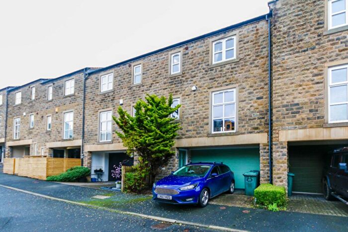 2 Bedroom Terraced House For Sale In Gatesway, Harden, Bingley, West Yorkshire, BD16