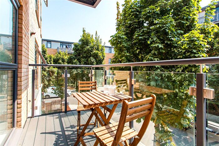 1 Bedroom Flat To Rent In Bellevalia Court, Woodmill Road, London, E5