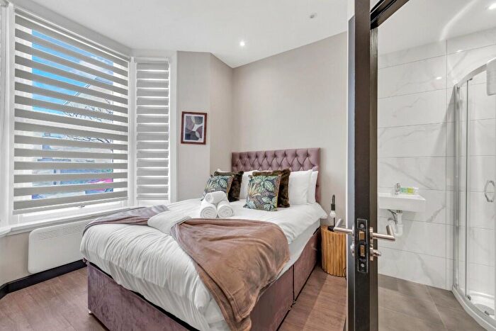 1 Bedroom Serviced Apartments To Rent In Barretts Grove, London, N16