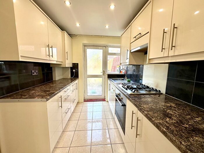 3 Bedroom Terraced House To Rent In Thorndike Avenue, Northolt, UB5