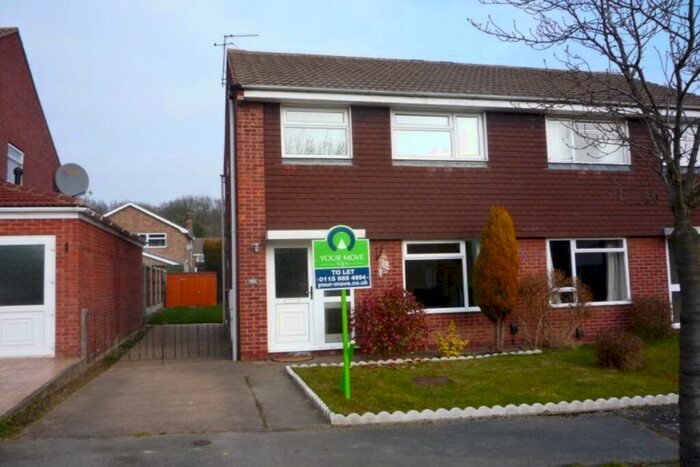 3 Bedroom Semi-Detached House To Rent In Latimer Drive, Bramcote, Nottingham, NG9