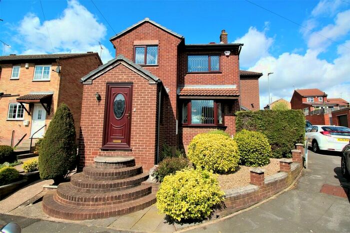 3 Bedroom Detached House To Rent In Hazelwood Drive, Swinton, S64