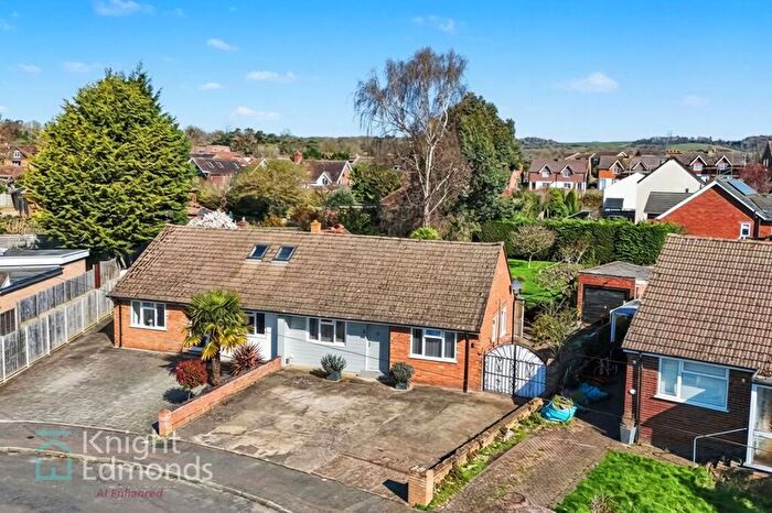 3 Bedroom Semi-Detached Bungalow For Sale In Trapfield Close, Bearsted, ME14