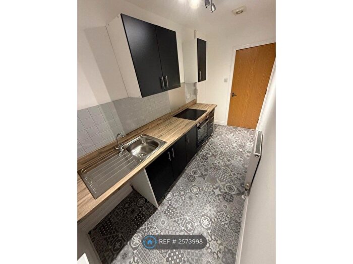 1 Bedroom Flat To Rent In Victoria Street, Gosport, PO12