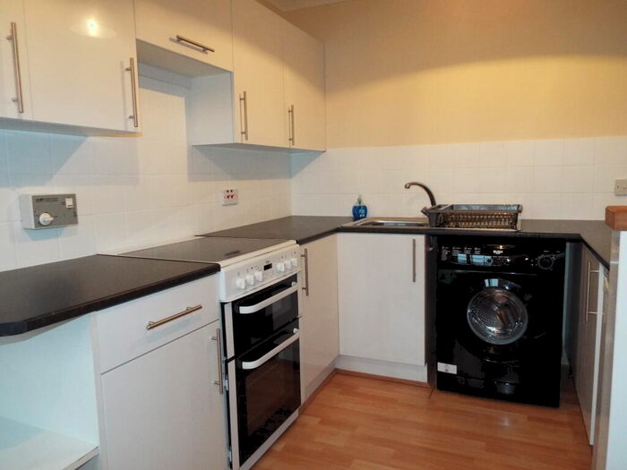 2 Bedroom Flat To Rent In Bell Street, Merchant City, Glasgow., G4