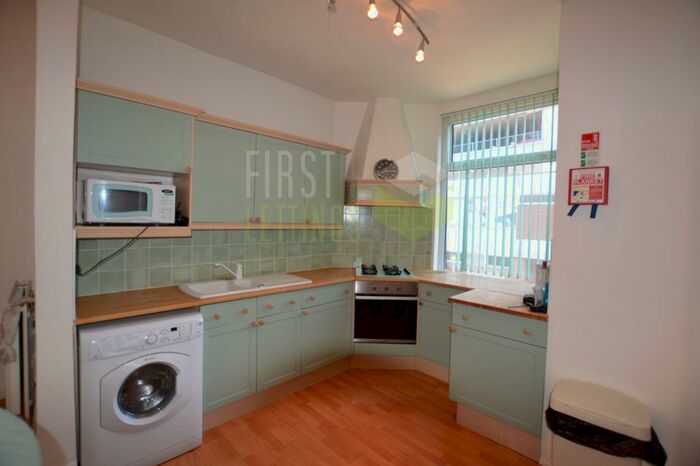 4 Bedroom Flat To Rent In Welford Road, Leicester, LE2