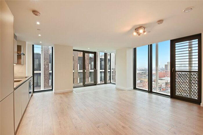 2 Bedroom Flat To Rent In Stratosphere Tower, Great Eastern Road, Stratford, London, E15