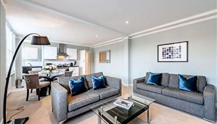 1 Bedroom Flat To Rent In Hill Street, Mayfair, W1J