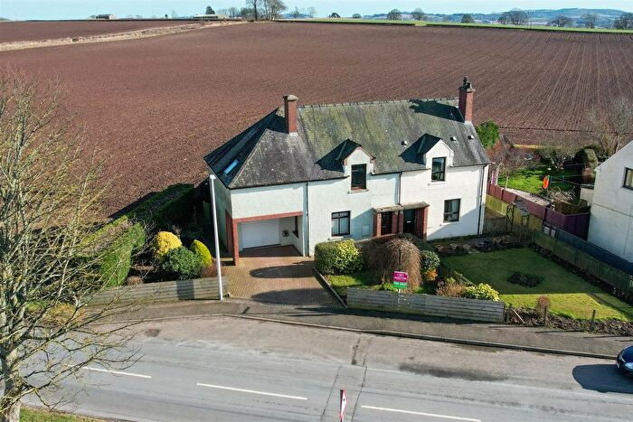 4 Bedroom Semi-Detached House For Sale In Ballinshoe, Kirriemuir, DD8