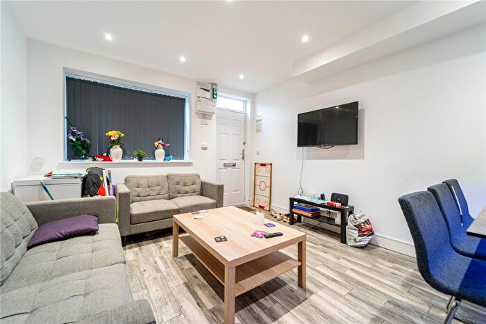 5 Bedroom House To Rent In Rose Cottages, Hubert Road, Birmingham, B29