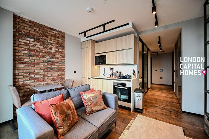 Studio To Rent In Rm/Apartment Stage Apartment, London, EC2A