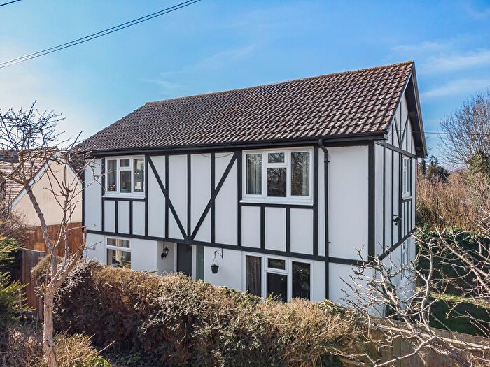 3 Bedroom Detached House For Sale In Wimpole Road, Barton, Cambridge, CB23