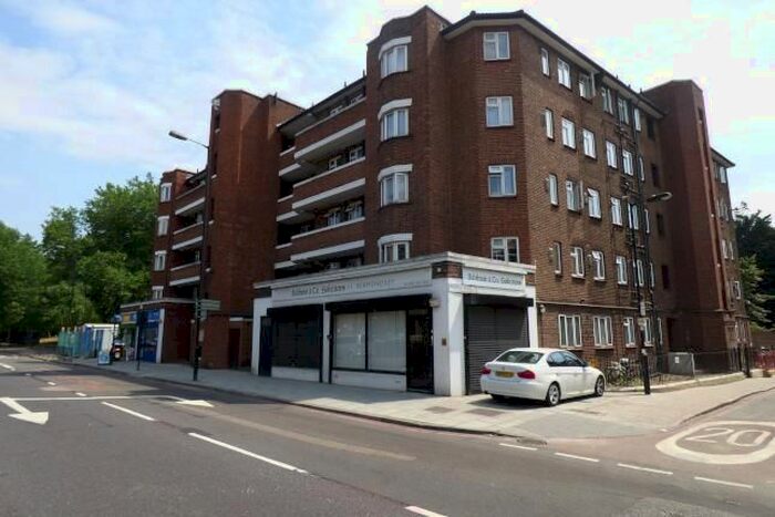 3 Bedroom Flat To Rent In Jamaica Road, London, SE16