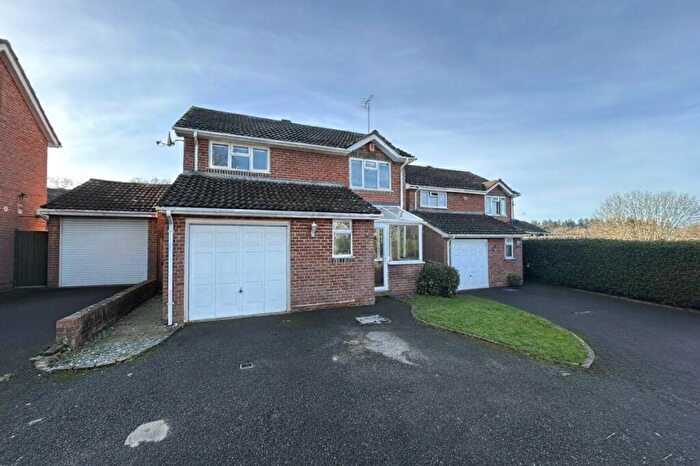 4 Bedroom Detached House For Sale In Hornbeam Place, Hook, Hampshire, RG27