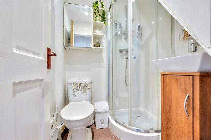 3 Bedroom Terraced House For Sale In Park Road, Bestwood Village, NG6