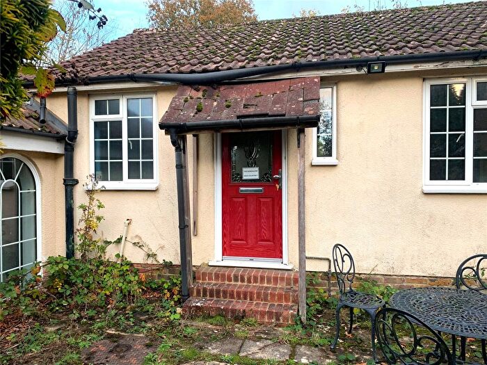 3 Bedroom Bungalow For Sale In Blackberry Lane, Lingfield, Surrey, RH7