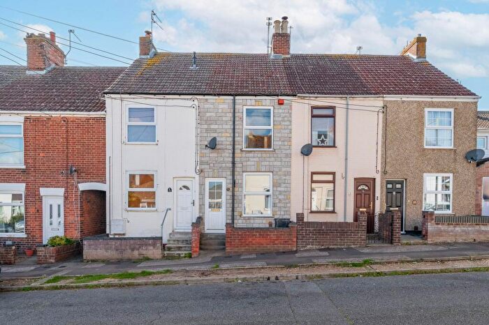 2 Bedroom Terraced House For Sale In Moyes Road, Oulton Broad, NR32