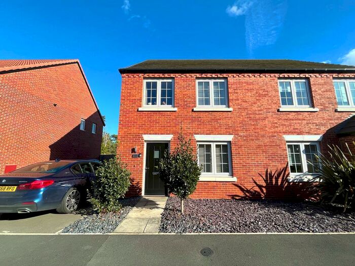 3 Bedroom House To Rent In Thornfield Way, Aslockton, NG13