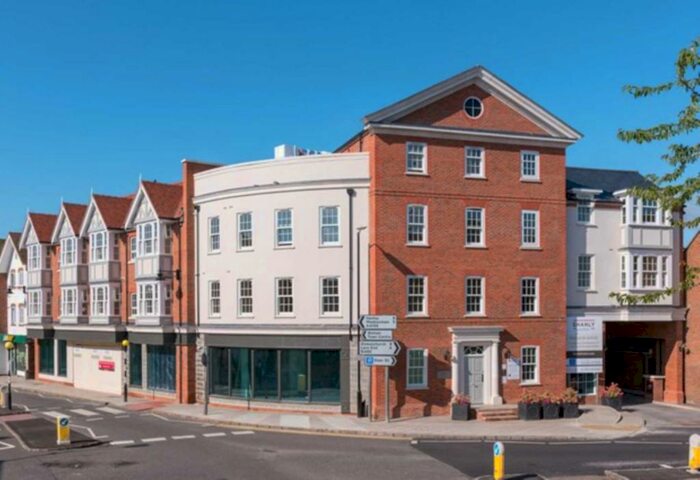 2 Bedroom Apartment To Rent In Marlow Town Centre, SL7