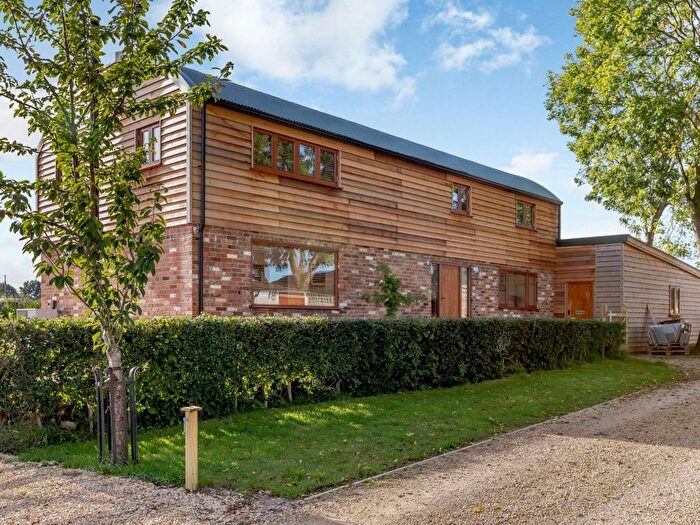 4 Bedroom Barn Conversion To Rent In Knapp Lane, North Curry, Taunton, TA3