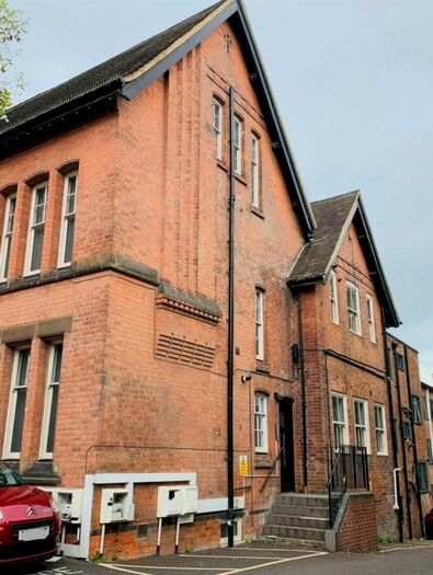 2 Bedroom Flat To Rent In Ednam House, 1 Ednam Road, Dudley DY1