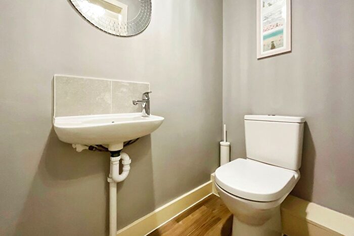 5 Bedroom Detached House For Sale In Blockley Road, Broughton Astley, Leicestershire, LE9