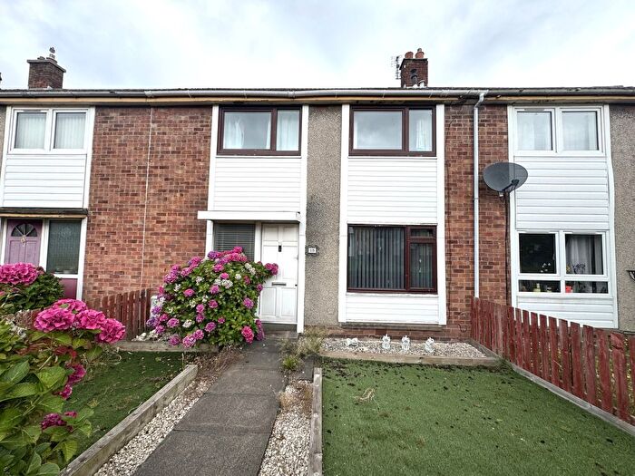 3 Bedroom Terraced House For Sale In Ferniehill Terrace, Edinburgh, EH17