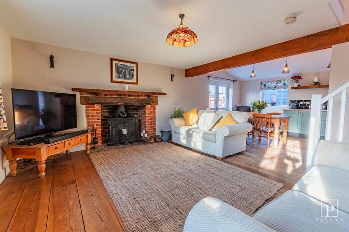 4 Bedroom Detached House For Sale In Walton Road, Kirby-Le-Soken, Frinton-On-Sea, CO13