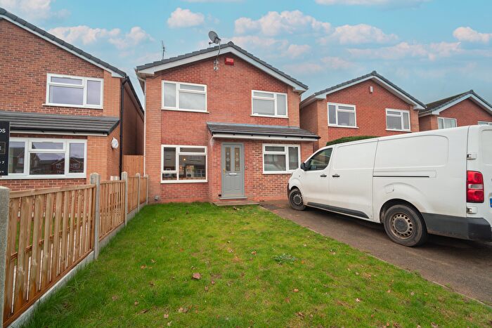 3 Bedroom Detached House For Sale In Nairn Close, Birmingham, B28