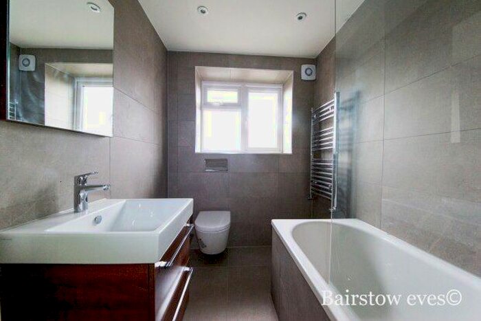 2 Bedroom Maisonette To Rent In Mortham Street, London, E15