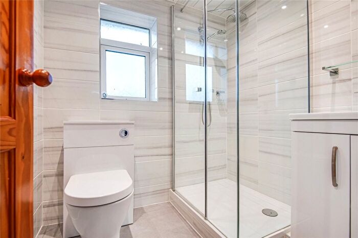 2 Bedroom Terraced House For Sale In Bardrainney Avenue, Port Glasgow, Inverclyde, PA14