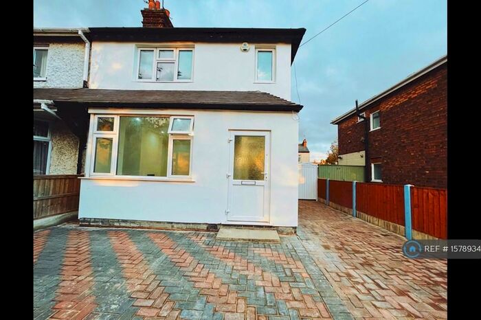 3 Bedroom Semi-Detached House To Rent In New Tythe Street, Long Eaton, Nottingham, NG10