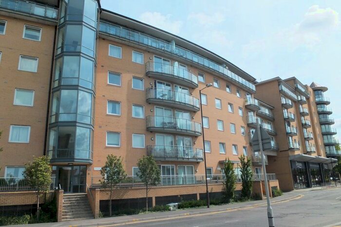 2 Bedroom Flat To Rent In Berberis House, Highfield Road, Feltham, TW13