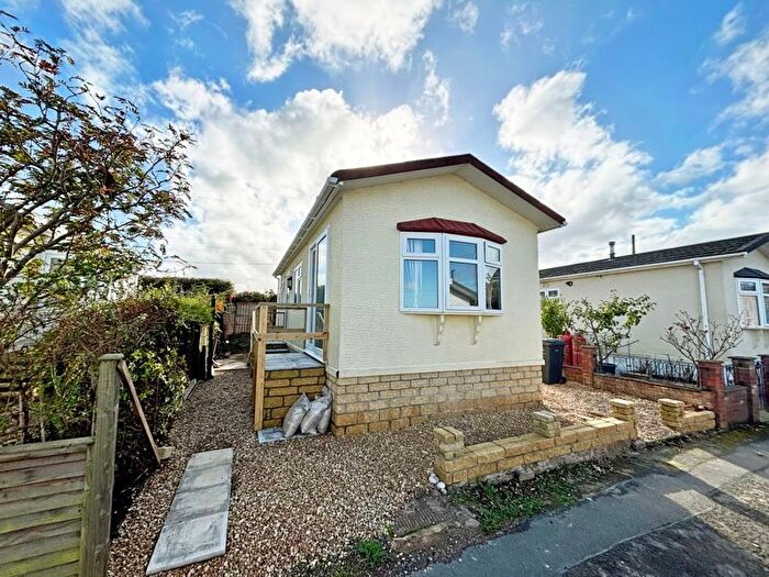 1 Bedroom Property For Sale In Doniford, Watchet, TA23