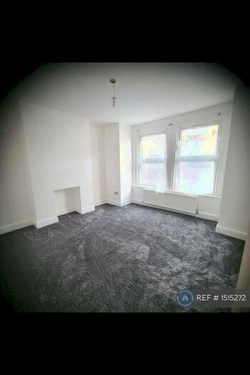 2 Bedroom Semi-Detached House To Rent In Lenham Road, Thornton Heath, CR7