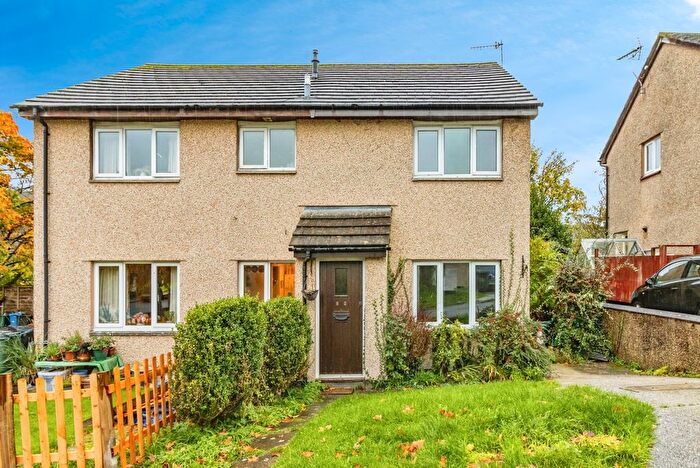 2 Bedroom Semi Detached House For Sale In Palace Meadow, Chudleigh, Newton Abbot, Devon, TQ13