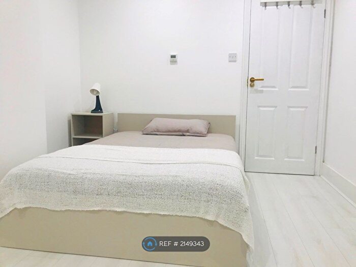 2 Bedroom Terraced House To Rent In Longstone Road, Eastbourne, BN22